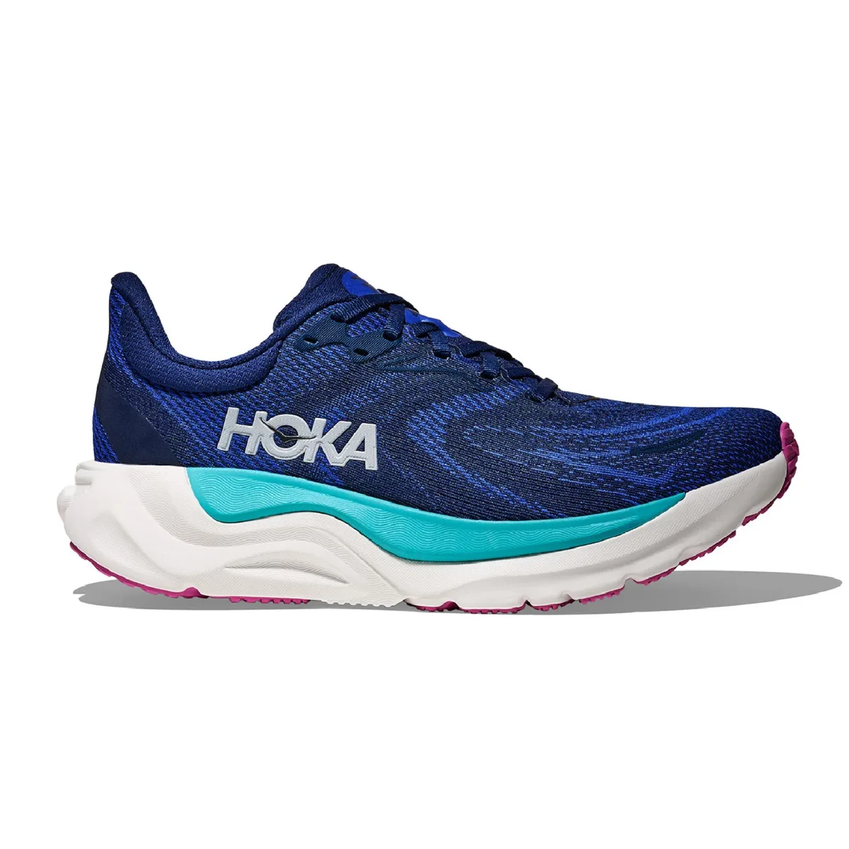 Women's Arahi 8