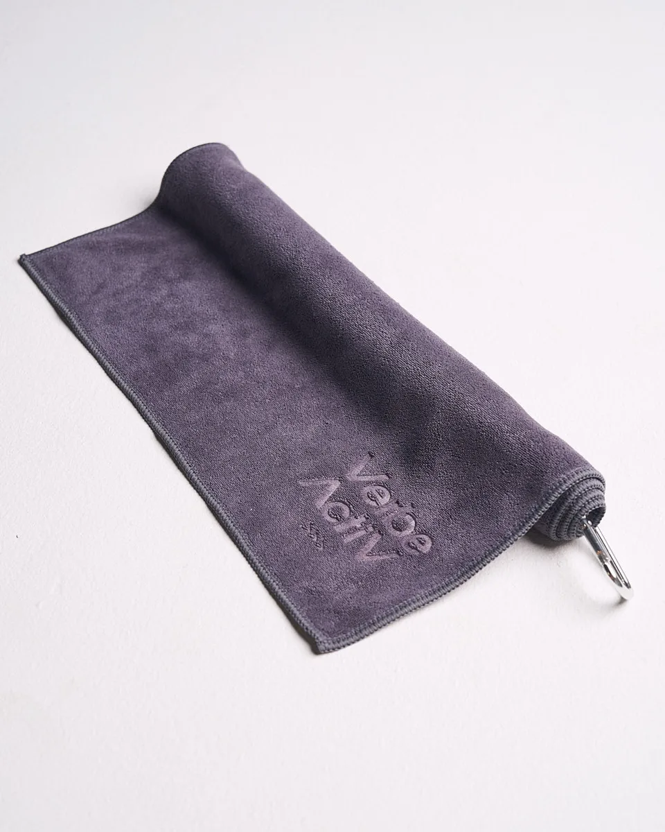 Verbe Golf Towel - Grey (50cm H x 37cm L)