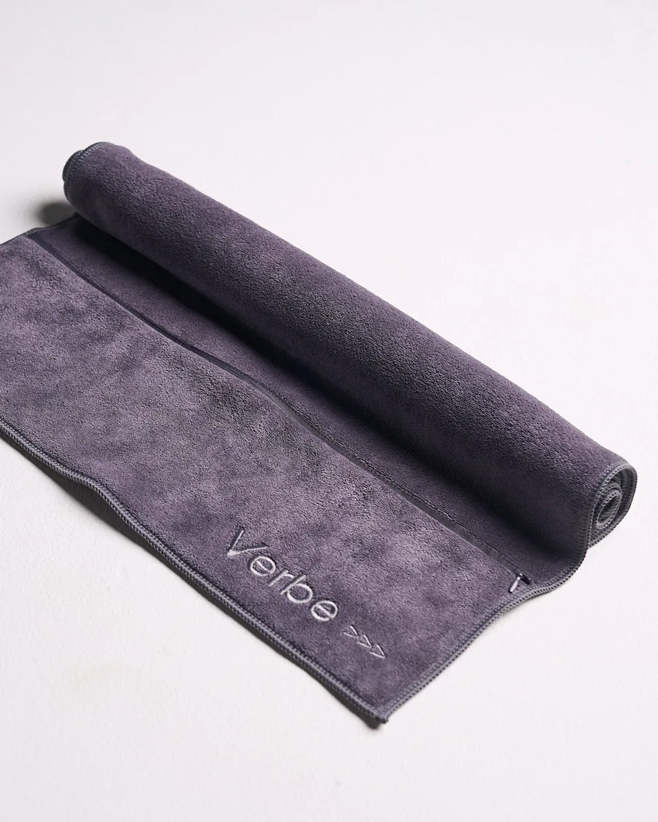 Verbe Gym Towel - Grey (88cm H x 45cm L)